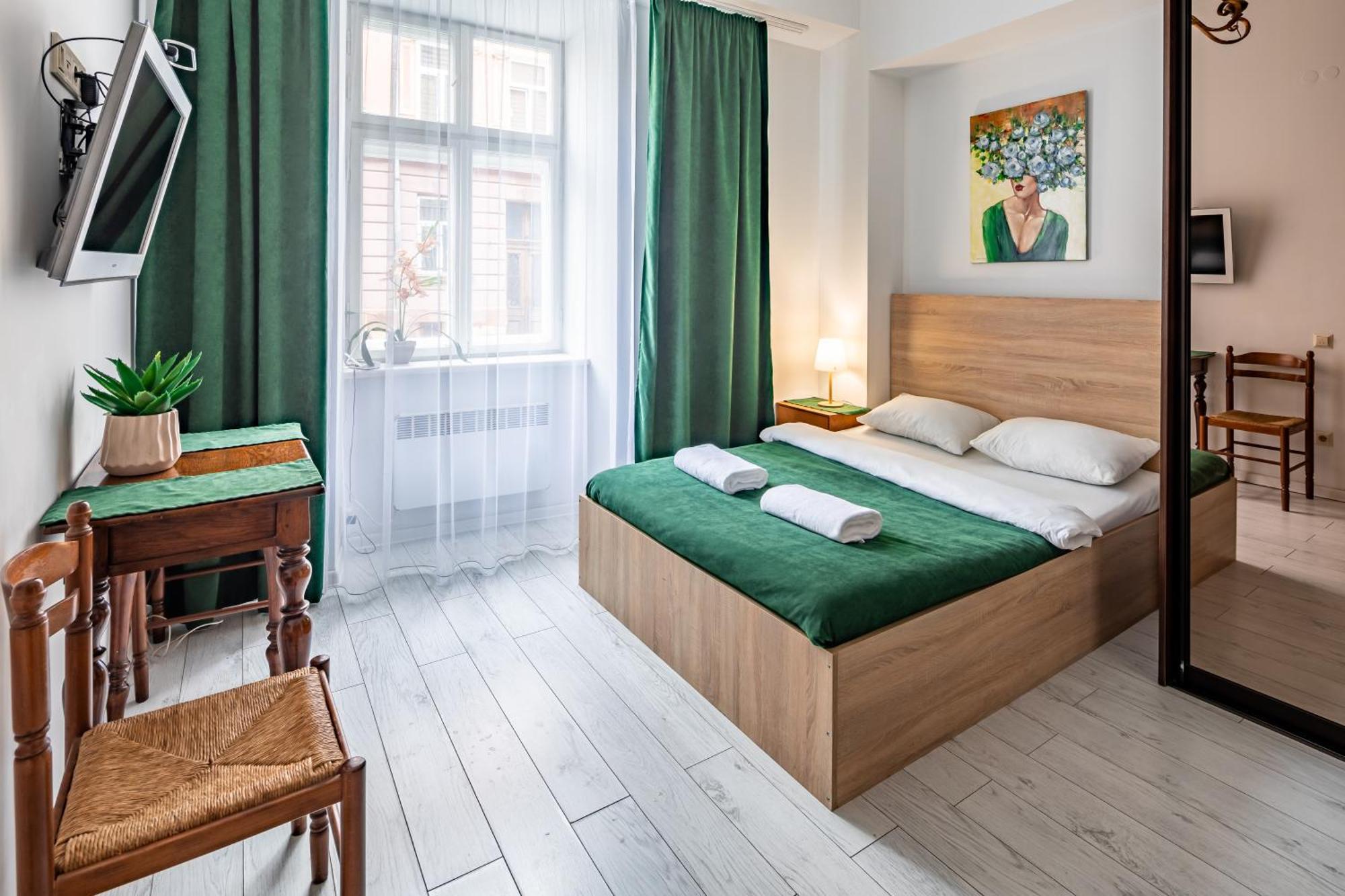 Apartment On Virmens'Ka Street Lviv Ngoại thất bức ảnh