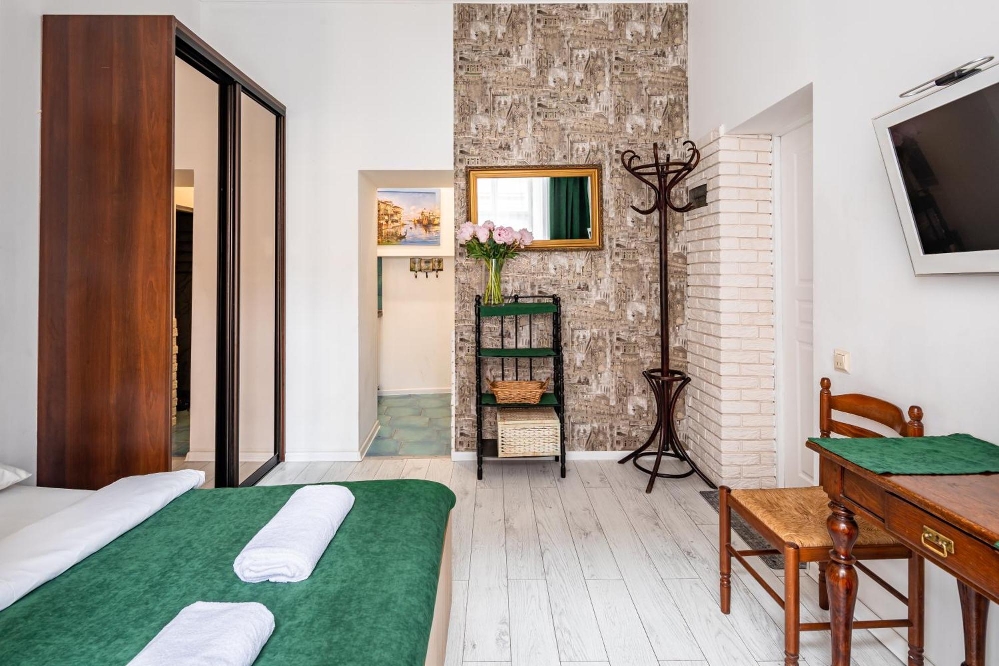 Apartment On Virmens'Ka Street Lviv Ngoại thất bức ảnh