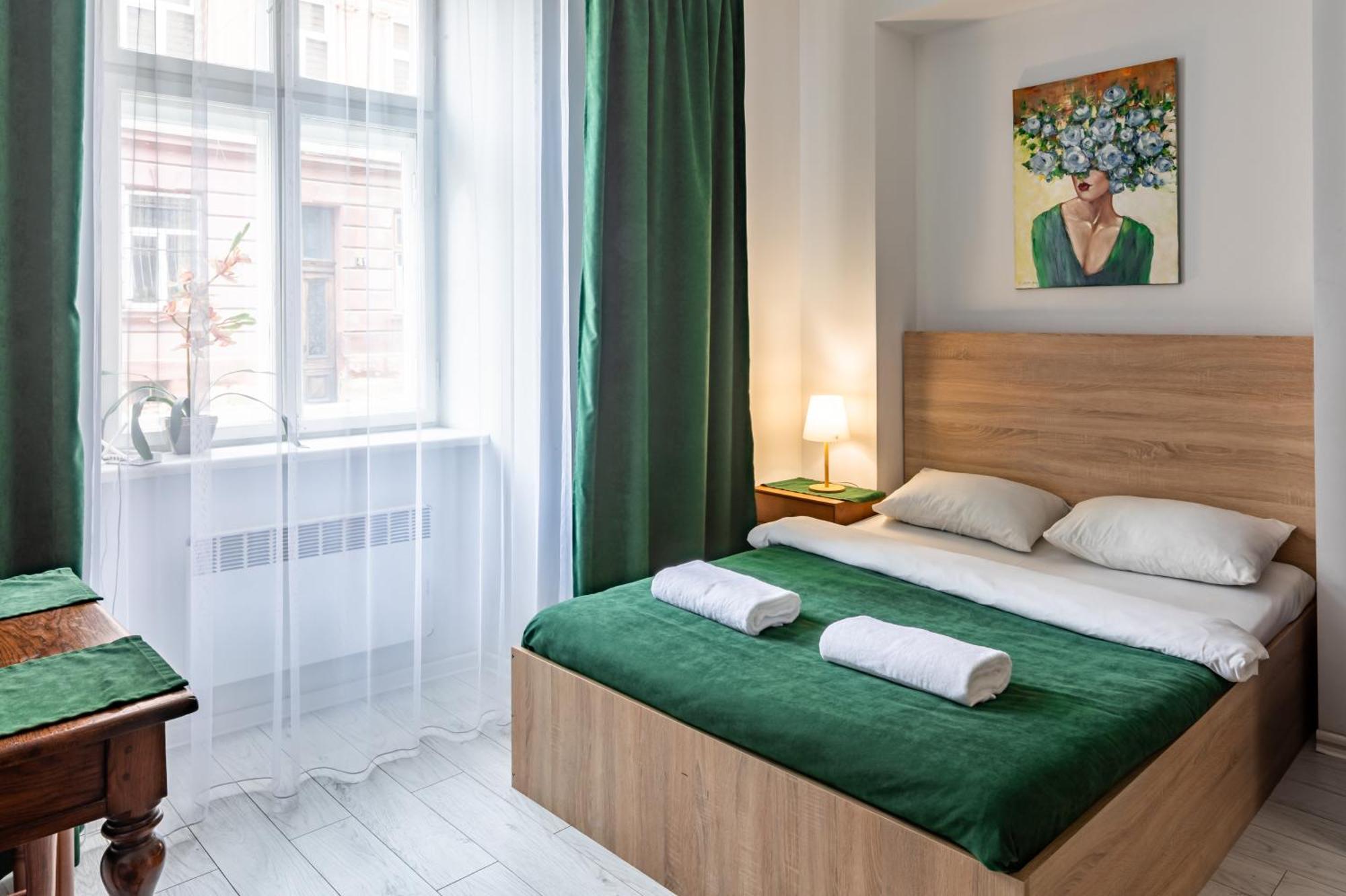 Apartment On Virmens'Ka Street Lviv Ngoại thất bức ảnh
