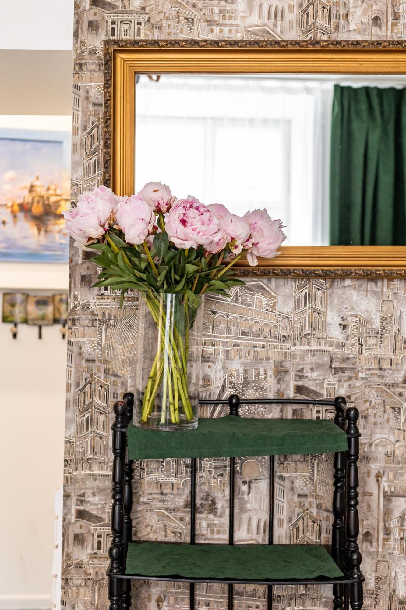 Apartment On Virmens'Ka Street Lviv Ngoại thất bức ảnh